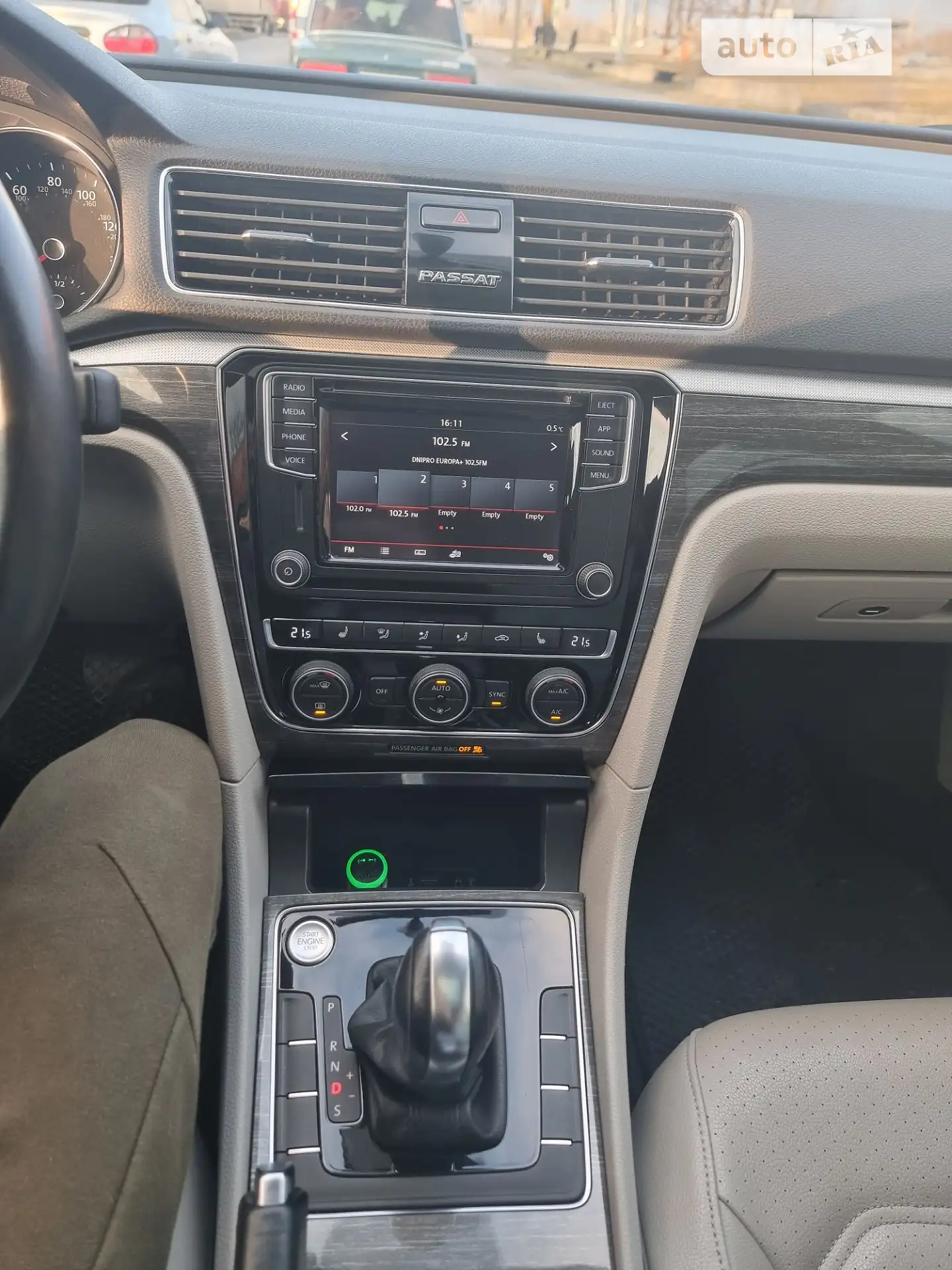 2017 Volkswagen Passat - мініатюра 44