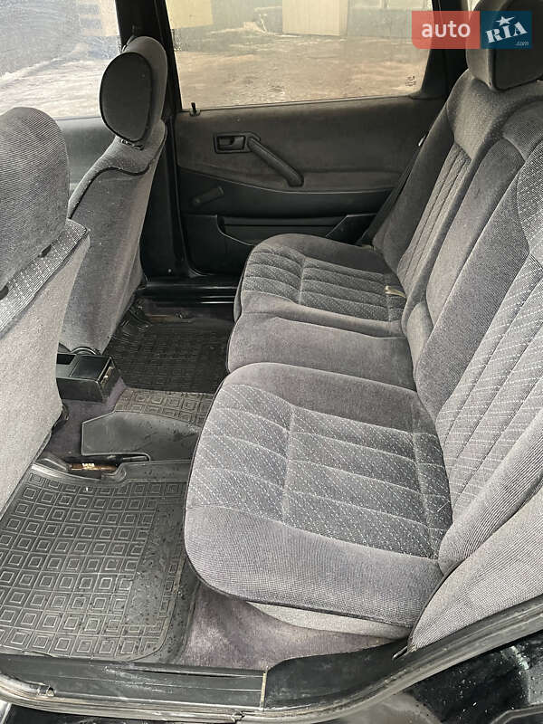 Універсал Volkswagen Passat 1992 в Львові