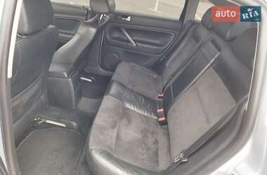 Седан Volkswagen Passat 2001 в 