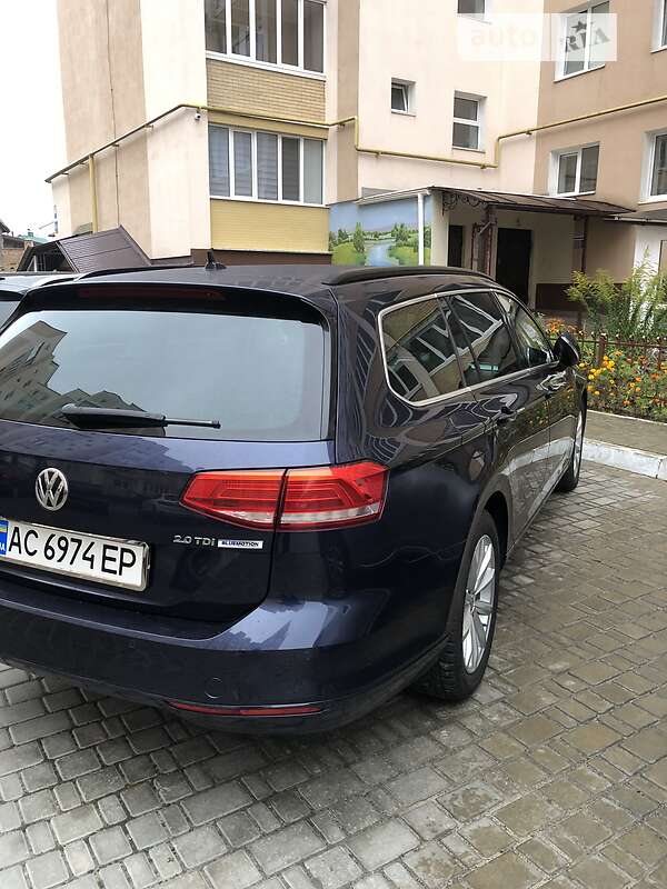 Універсал Volkswagen Passat 2017 в Луцьку