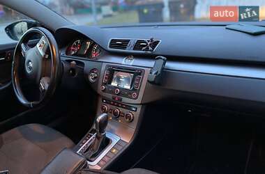 Седан Volkswagen Passat 2014 в Житомире