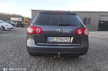 Універсал Volkswagen Passat 2010 в 