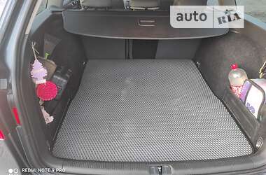 Універсал Volkswagen Passat 2010 в 