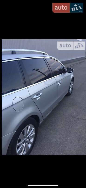 Универсал Volkswagen Passat 2011 в Ужгороде фото 15 Универсал Volkswagen Passat 2011 в Ужгороде