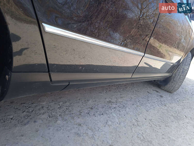 Седан Volkswagen Passat 2008 в Чорткове