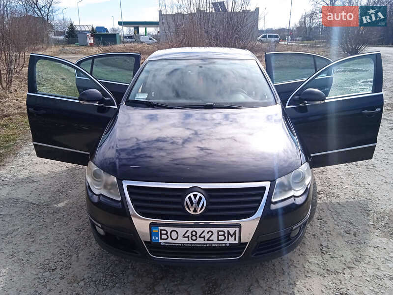 Седан Volkswagen Passat 2008 в Чорткове