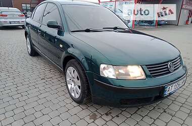 Седан Volkswagen Passat 1999 в 