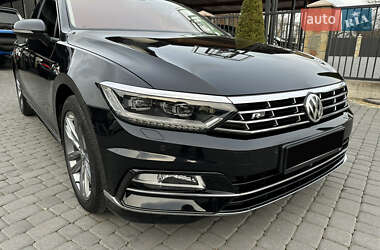 Седан Volkswagen Passat 2015 в Коломые