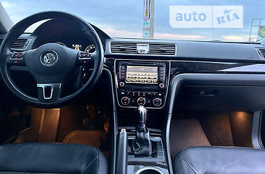 Седан Volkswagen Passat 2014 в Теребовлі