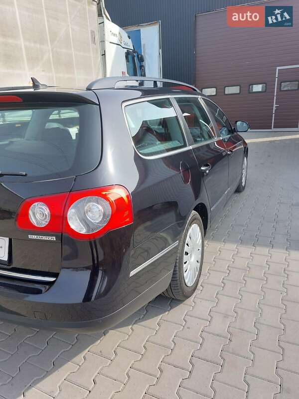 Универсал Volkswagen Passat 2009 в Сарнах