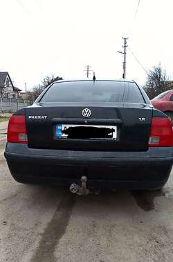 Седан Volkswagen Passat 2000 в Запорожье