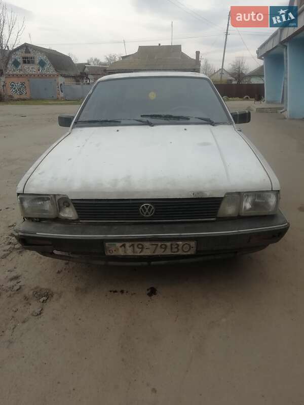 Універсал Volkswagen Passat 1986 в Христинівці