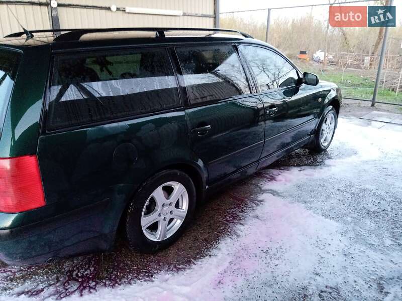 Универсал Volkswagen Passat 1999 в 
