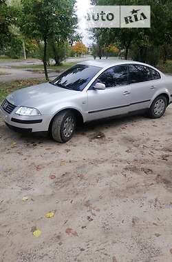 Седан Volkswagen Passat 2000 в Сумах