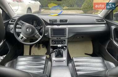 Универсал Volkswagen Passat 2011 в 