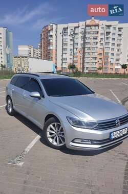 Універсал Volkswagen Passat 2018 в Вінниці