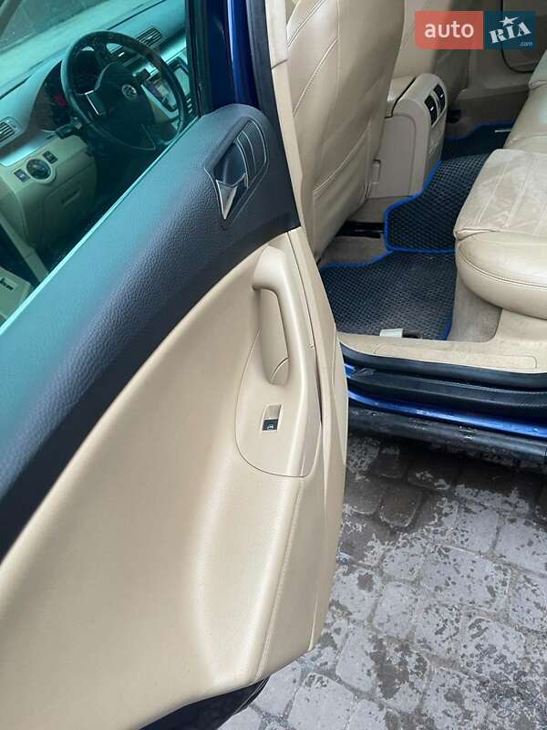Універсал Volkswagen Passat 2006 в Сокалі