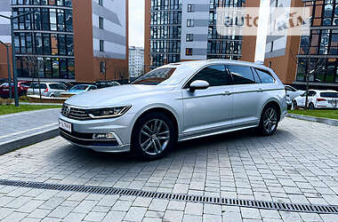 Універсал Volkswagen Passat 2018 в Івано-Франківську