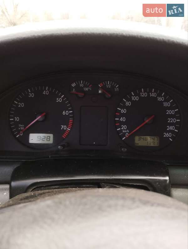 Універсал Volkswagen Passat 1999 в Васильківці