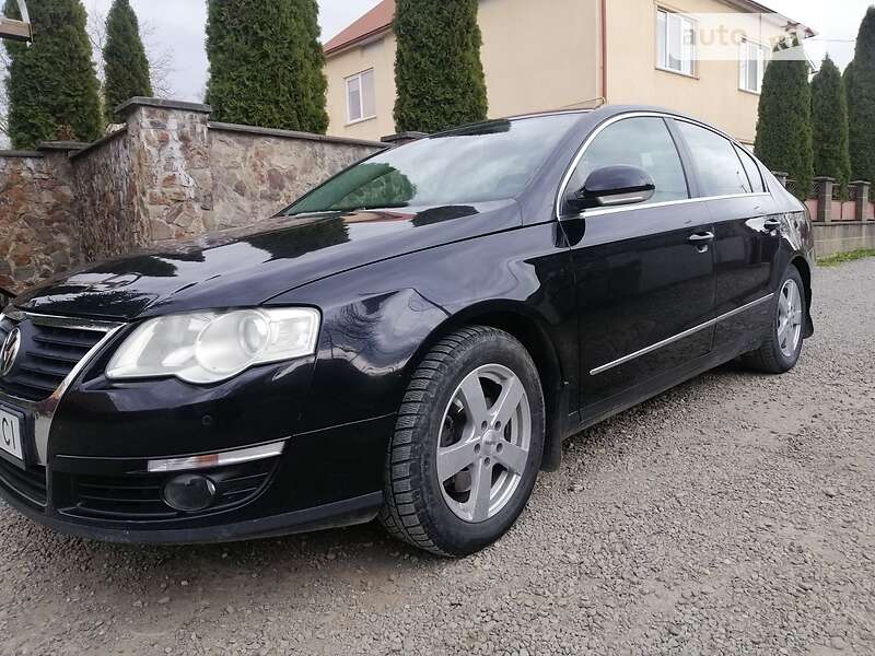 Седан Volkswagen Passat 2008 в Ужгороді