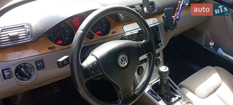 Універсал Volkswagen Passat 2008 в Львові