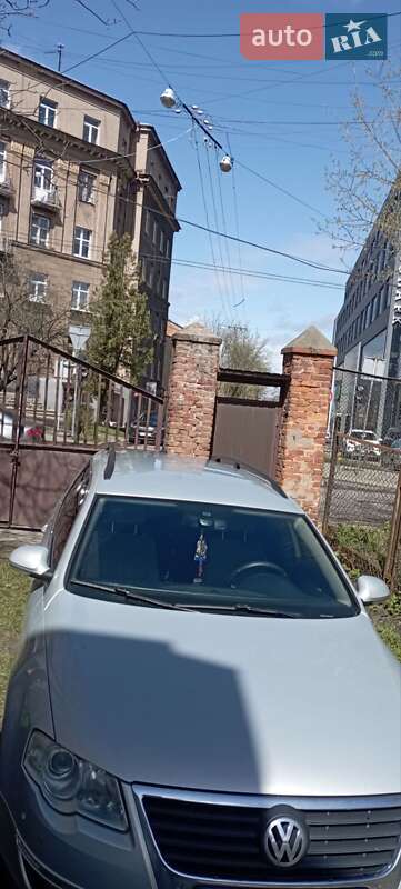 Універсал Volkswagen Passat 2008 в Львові