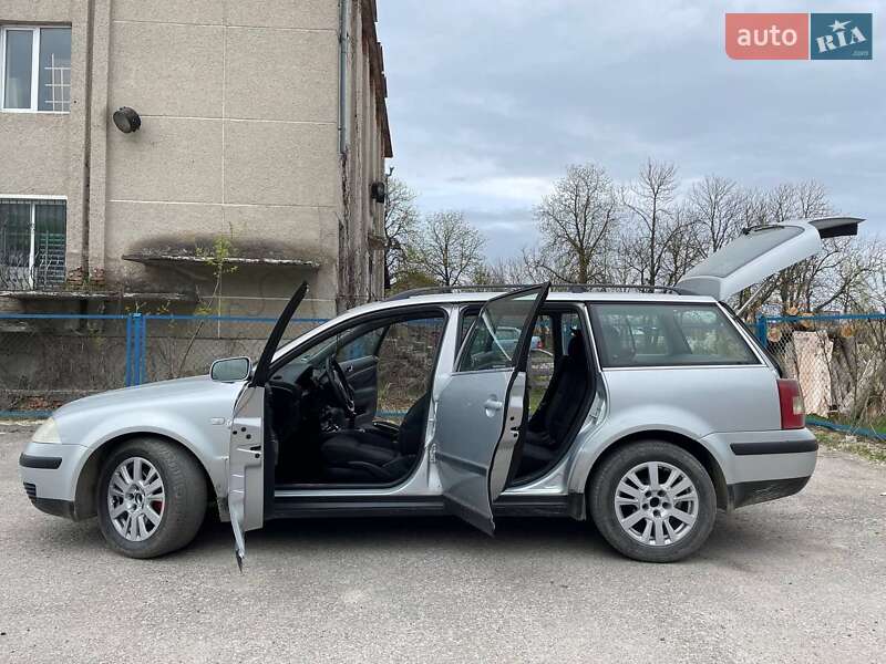 Універсал Volkswagen Passat 2001 в Тернополі
