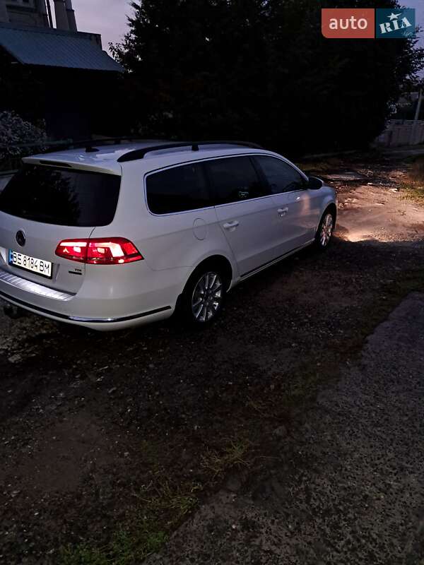 Универсал Volkswagen Passat 2012 в Николаеве