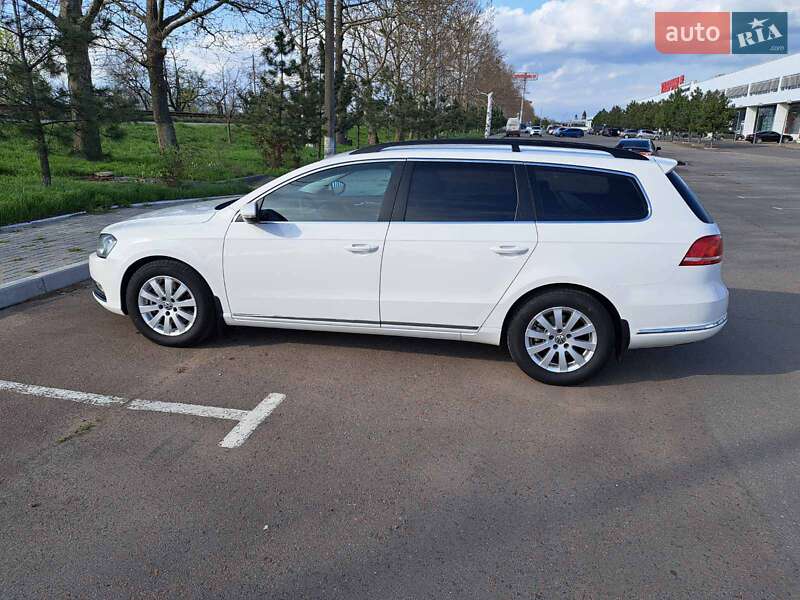 Универсал Volkswagen Passat 2012 в Николаеве