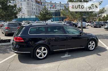 Универсал Volkswagen Passat 2013 в 
