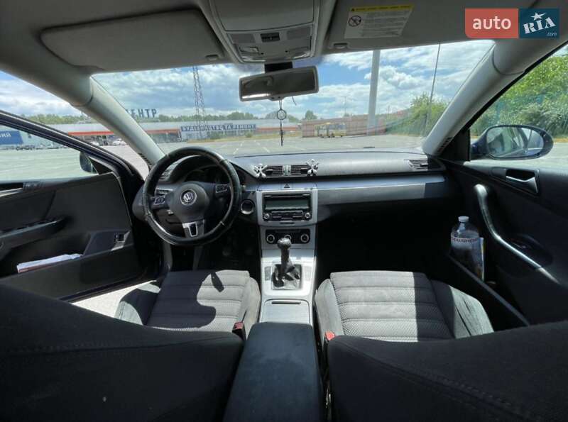 Универсал Volkswagen Passat 2010 в Ужгороде