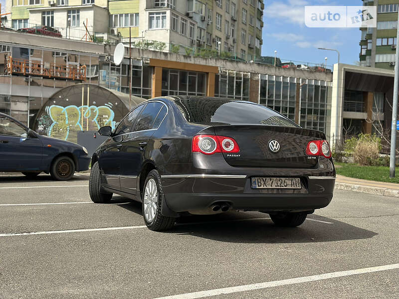 Седан Volkswagen Passat 2008 в Києві