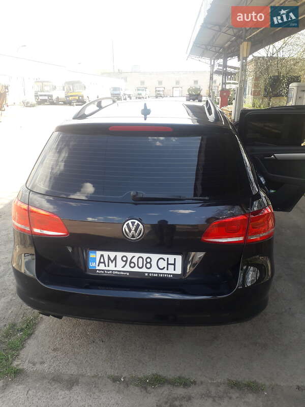 Універсал Volkswagen Passat 2012 в Коростені