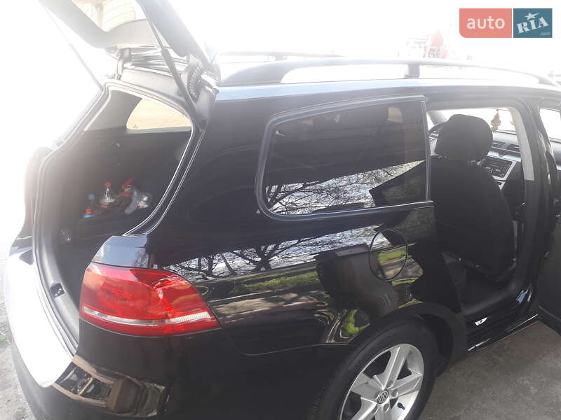 Універсал Volkswagen Passat 2012 в Коростені