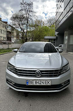 Седан Volkswagen Passat 2017 в Одессе