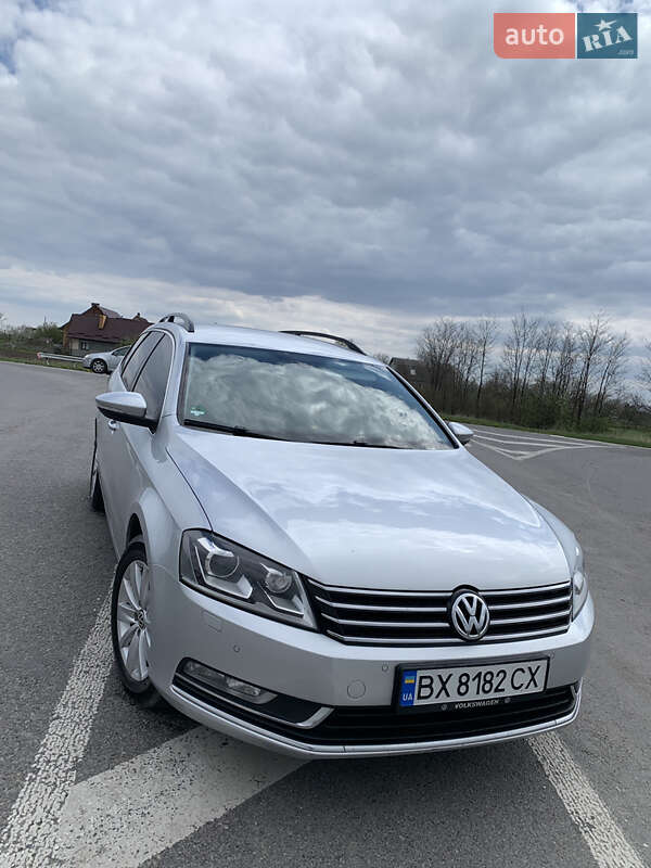 Универсал Volkswagen Passat 2011 в Хмельницком