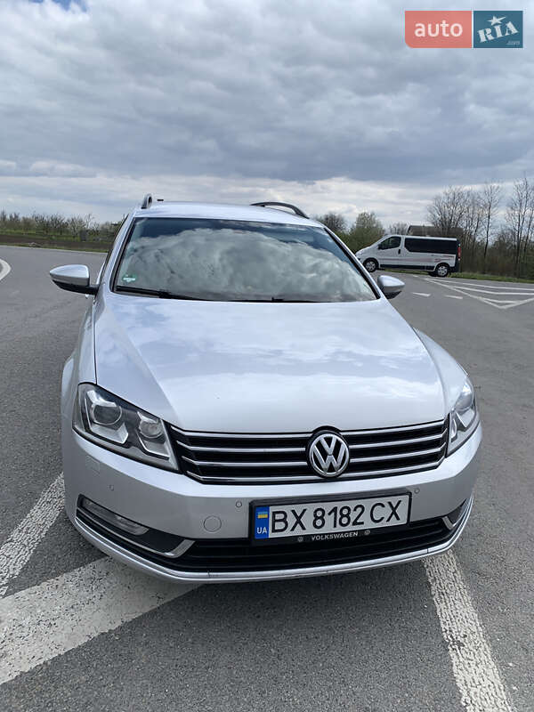 Универсал Volkswagen Passat 2011 в Хмельницком