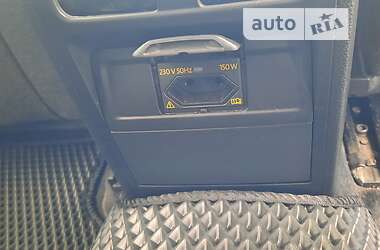 Універсал Volkswagen Passat 2010 в 