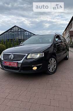 Универсал Volkswagen Passat 2009 в Стрые