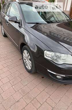 Универсал Volkswagen Passat 2009 в Стрые