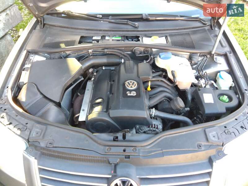 Універсал Volkswagen Passat 2003 в Києві