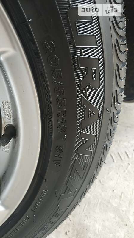 Универсал Volkswagen Passat 2011 в Овруче