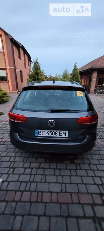 Універсал Volkswagen Passat 2016 в Миколаєві