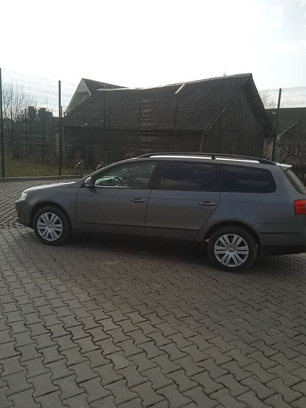 Универсал Volkswagen Passat 2007 в Ивано-Франковске