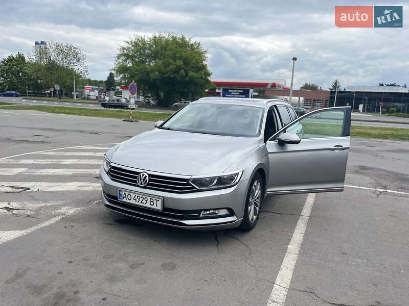 Универсал Volkswagen Passat 2016 в Ужгороде
