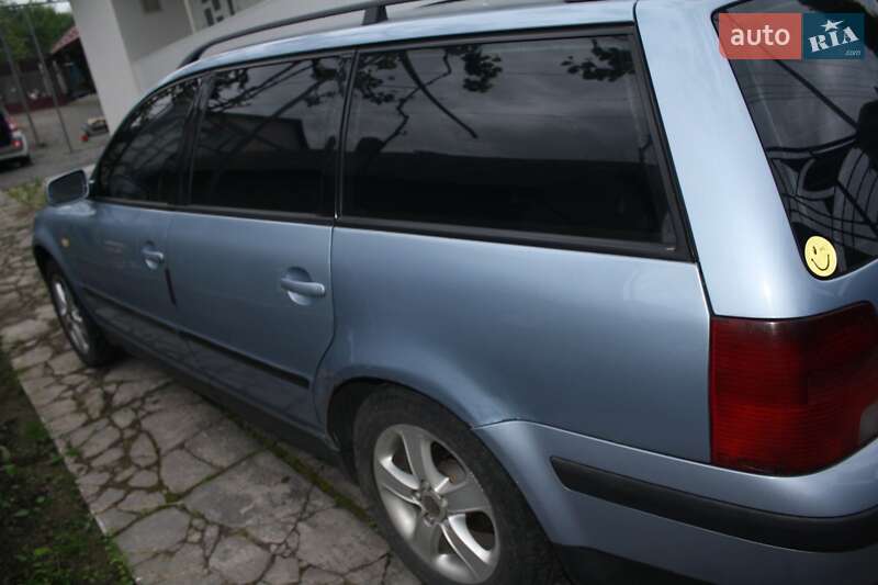 Универсал Volkswagen Passat 1998 в Виноградове