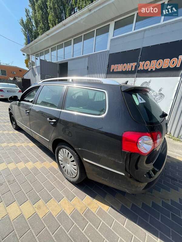 Универсал Volkswagen Passat 2008 в Днепре