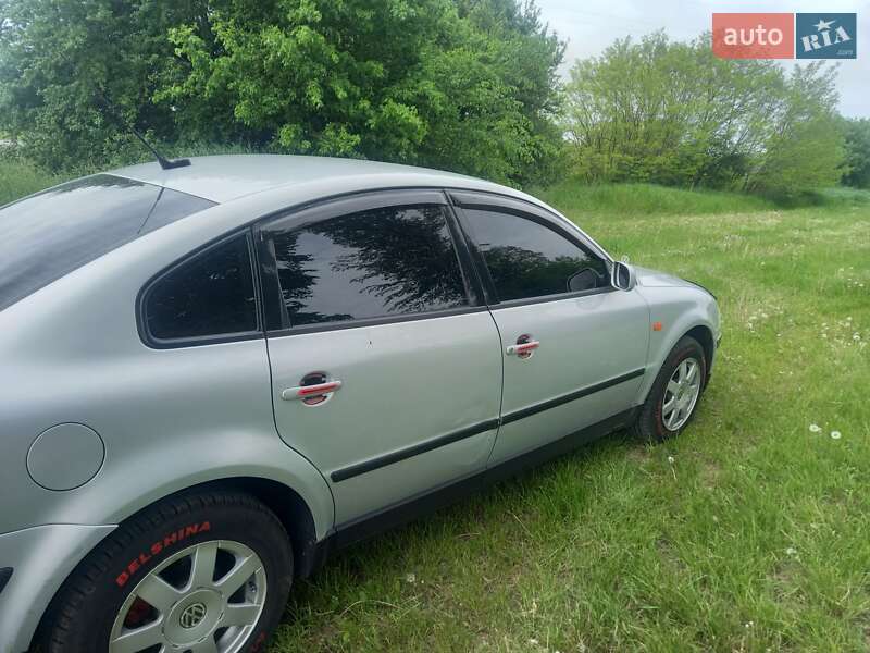Седан Volkswagen Passat 1997 в Ладыжине фото 10 Седан Volkswagen Passat 1997 в Ладыжине