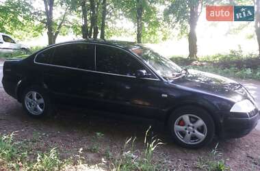 Седан Volkswagen Passat 2001 в Виннице