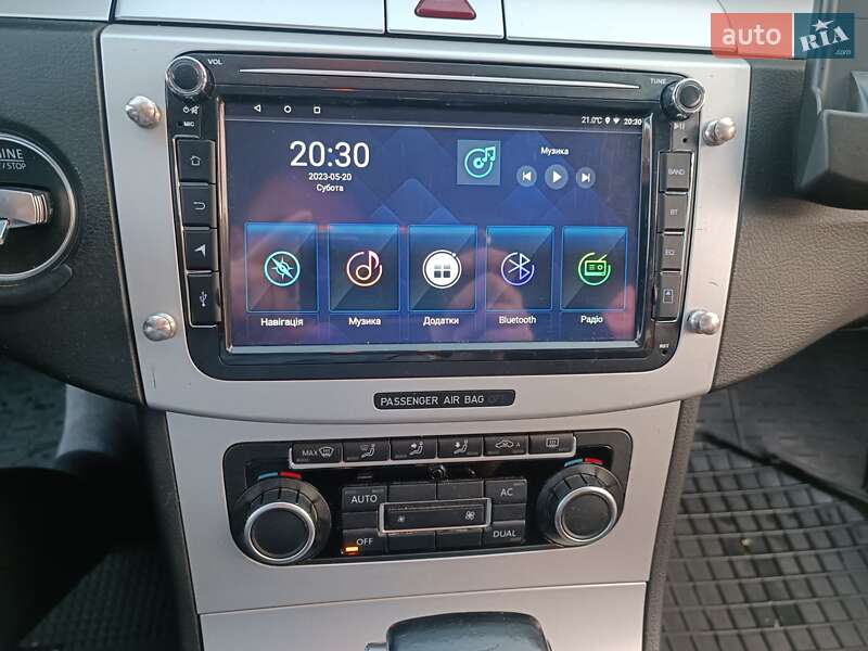 Універсал Volkswagen Passat 2010 в Коломиї